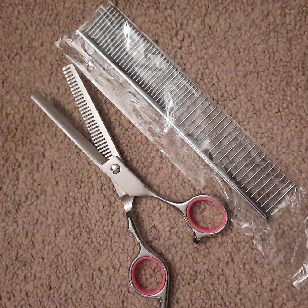 New Stainless Steel Dog Grooming Scissors and Comb
